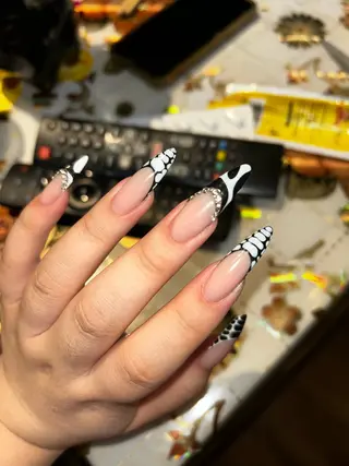 ネイル ATULA Nail 💅チップ長さだしのネイルデザイン