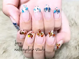 ネイル Yakko pas á pasのネイルデザイン