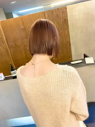 ショート カラー パーマ ヘアアレンジ 髪と音処　マトぺ所属・デザインカラー/ボブ ブリーチカラー/ユリのヘアスタイル