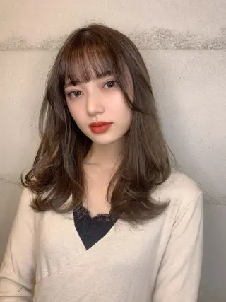 ミディアム カラー 透明感/オリーブ/ グレージュ/YUKAのヘアスタイル