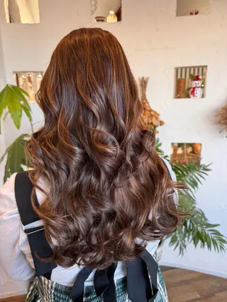 ロング カラー 🌸小掛🌸 豊橋外国人風カラーのヘアスタイル