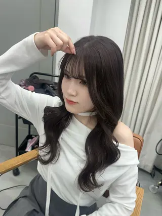 ロング カラー 髪質改善透明感カラー 🤍Nanakoのヘアスタイル