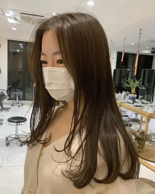 セミロング カラー TENELE所属・チバ タクミのヘアスタイル