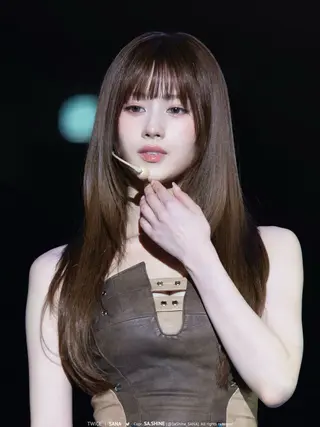 ロング カラー ブリーチなしヘア 🌼ユウカのヘアスタイル