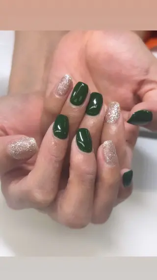 ミディアム MAXKELLY KAORIのネイルデザイン