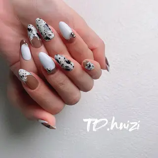 セミロング めぐみのネイルサロン 惠のネイルデザイン