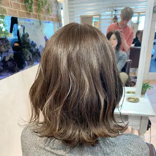 ミディアム カラー ✨艶髪✨透明感✨ 山内大樹のヘアスタイル