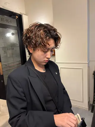 パーマ kenshin/艶髪 /似合わせカットのヘアスタイル