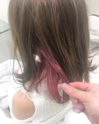 カラー MERu所属・MERu/高橋裕之 /レイヤー/艶カラーのヘアスタイル