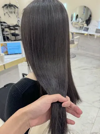 セミロング シンタニナオト /梅田茶屋町のヘアスタイル