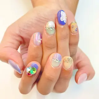 ネイル Kira-ra所属・Kira-ra💎 KIRARIのネイルデザイン