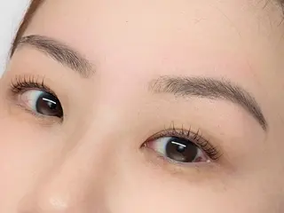 マツエク・マツパ 【マツエク・まつげパーマ・眉毛専門店】MinaLis~ミナリス~茨木所属・ma yuのマツエク・マツパデザイン