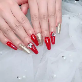 セミロング artnailgallery所属・gallery Yumiのネイルデザイン