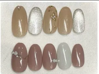 ネイル 【Lily】 小山のネイルデザイン