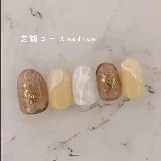 ネイル Ema salon satomiのネイルデザイン