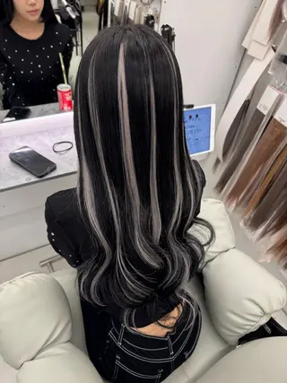 ロング Nene カットモデル募集中のヘアスタイル