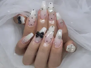 ネイル Lilinail所属・Lili. nail🪽Maoのネイルデザイン