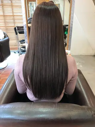 ロング カラー ACT仙川所属・みうら ミウラのヘアスタイル