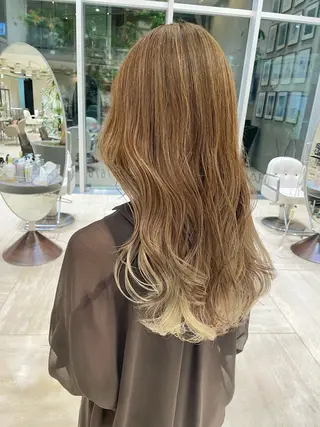 セミロング KURO/韓国ヘア /レイヤーカットのヘアスタイル