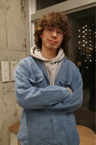 パーマ メンズ 柔らかいオリーブ🍃 カラーNatsumiのヘアスタイル