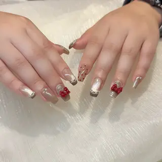 ネイル 新井 ひなののネイルデザイン