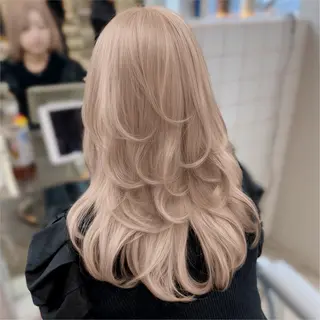 セミロング カラー 新宿/韓国風レイヤー 髪質改善/渋谷直樹のヘアスタイル