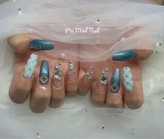 セミロング Pio Mielのネイルデザイン