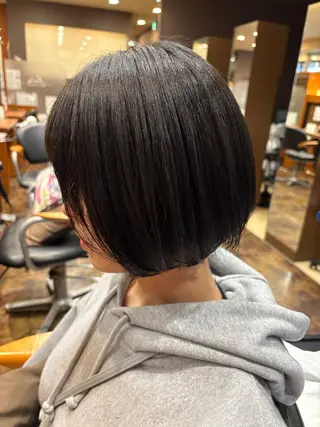 ショート 落合 ちりのヘアスタイル
