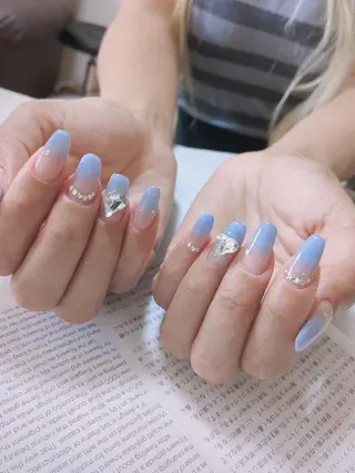 ネイル E·U·B ネイル所属・横浜市中区曙町 E·U·Bネイルのネイルデザイン