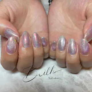 ミディアム Brilho SERIHOのネイルデザイン