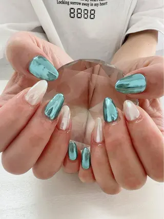 ネイル Moana所属・宮崎 美涼のネイルデザイン