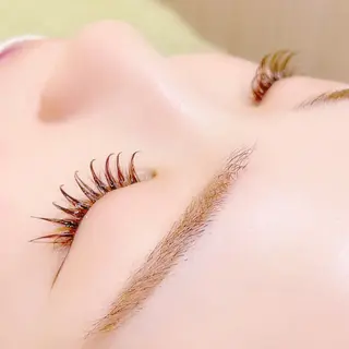 マツエク・マツパ nail&eye AO(ネイルアンドアイアオ)所属・AO maoのマツエク・マツパデザイン