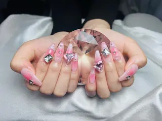 ネイル Mew_Sanie所属・Sanie Salonのネイルデザイン