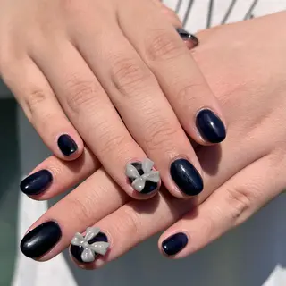 ネイル RIEKO🍒 ワンホン♡推しネイルのネイルデザイン