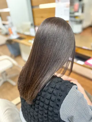 ロング 神谷 千明のヘアスタイル