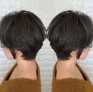 ショート 金沢 広美のヘアスタイル