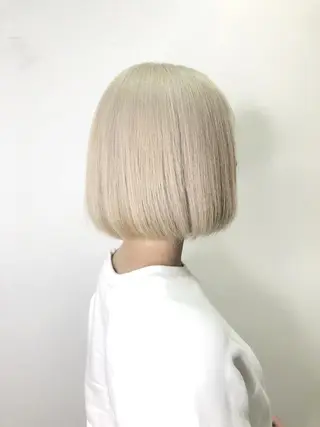 ショート カラー 服部 樹季のヘアスタイル