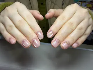 ショート ネイルサロンキューティプティ所属・アワ ネイル池袋のネイルデザイン