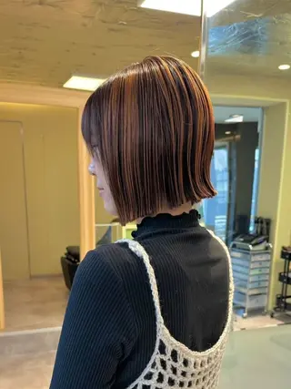ショート 🐝 朝ラク・扱いや すいボブ／専門🐝のヘアスタイル