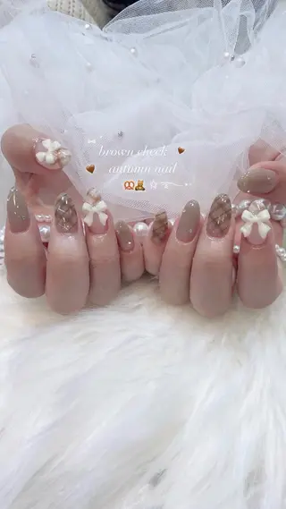 ネイル classic 新横浜所属・山田 暉のネイルデザイン