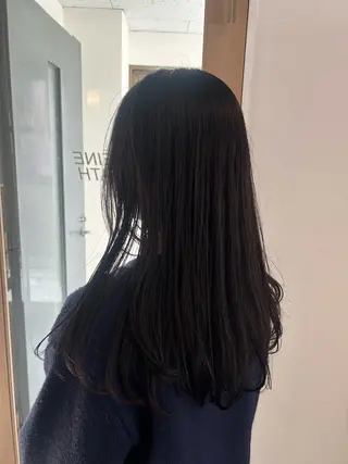 カラー かんだい colorのヘアスタイル