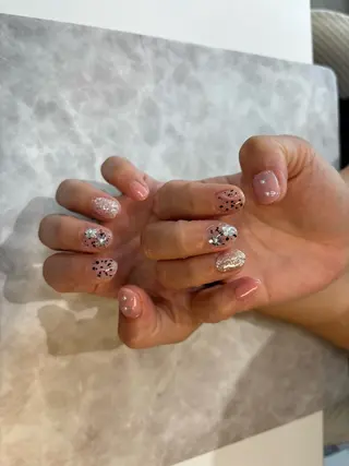 ネイル Rich to安城店所属・長坂 若菜のネイルデザイン