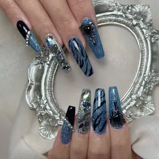 ネイル マギー ネイル🦋のネイルデザイン