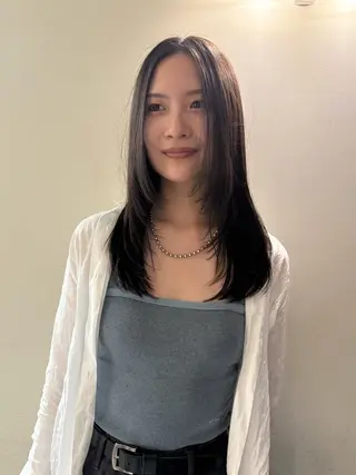 セミロング MARI ⦅津田沼駅⦆のヘアスタイル