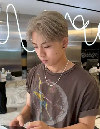 ショート カラー 【派手髪】【個性派】 lilica💫⚡️のヘアスタイル