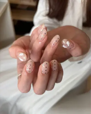 ネイル moi nail ˙⋆.˚のネイルデザイン