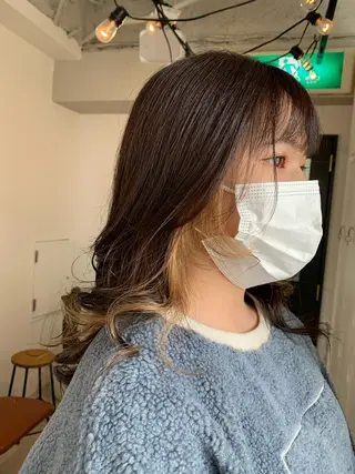 セミロング カラー FRAME+spa&hair roomなんば駅前店所属・🌸MAYU🌸 ハイトーン➕レイヤーのヘアスタイル