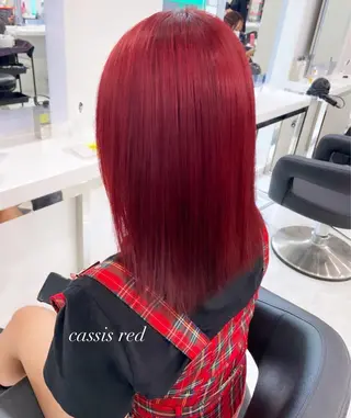 ロング カラー 𝘳𝘺𝘰𝘬𝘢 髪質改善／ブリーチのヘアスタイル