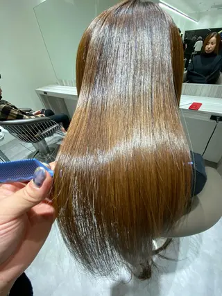 ロング ムトウセイマ/艶髪 /艶ケアWブリーチのヘアスタイル