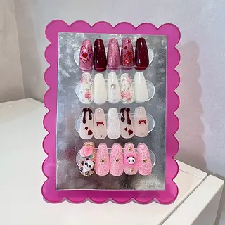 ネイル RIEKO🍒 ワンホン♡推しネイルのネイルデザイン